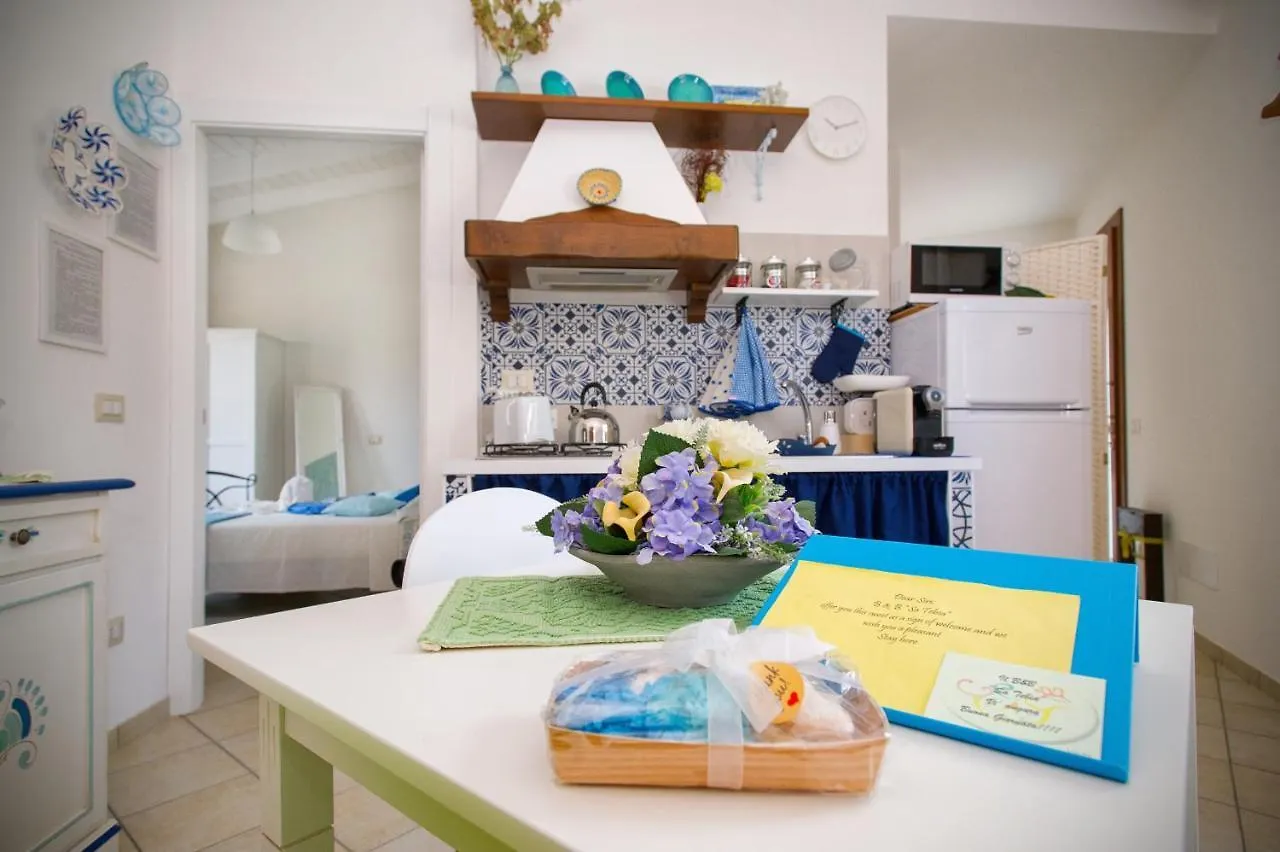 Holiday Room Sa Tebia Oristano Bed & Breakfast