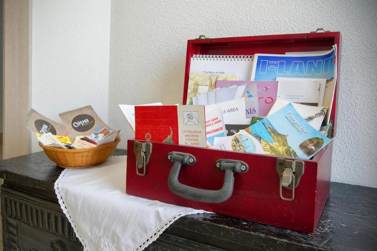 Bed & Breakfast Holiday Room Sa Tebia Oristano
